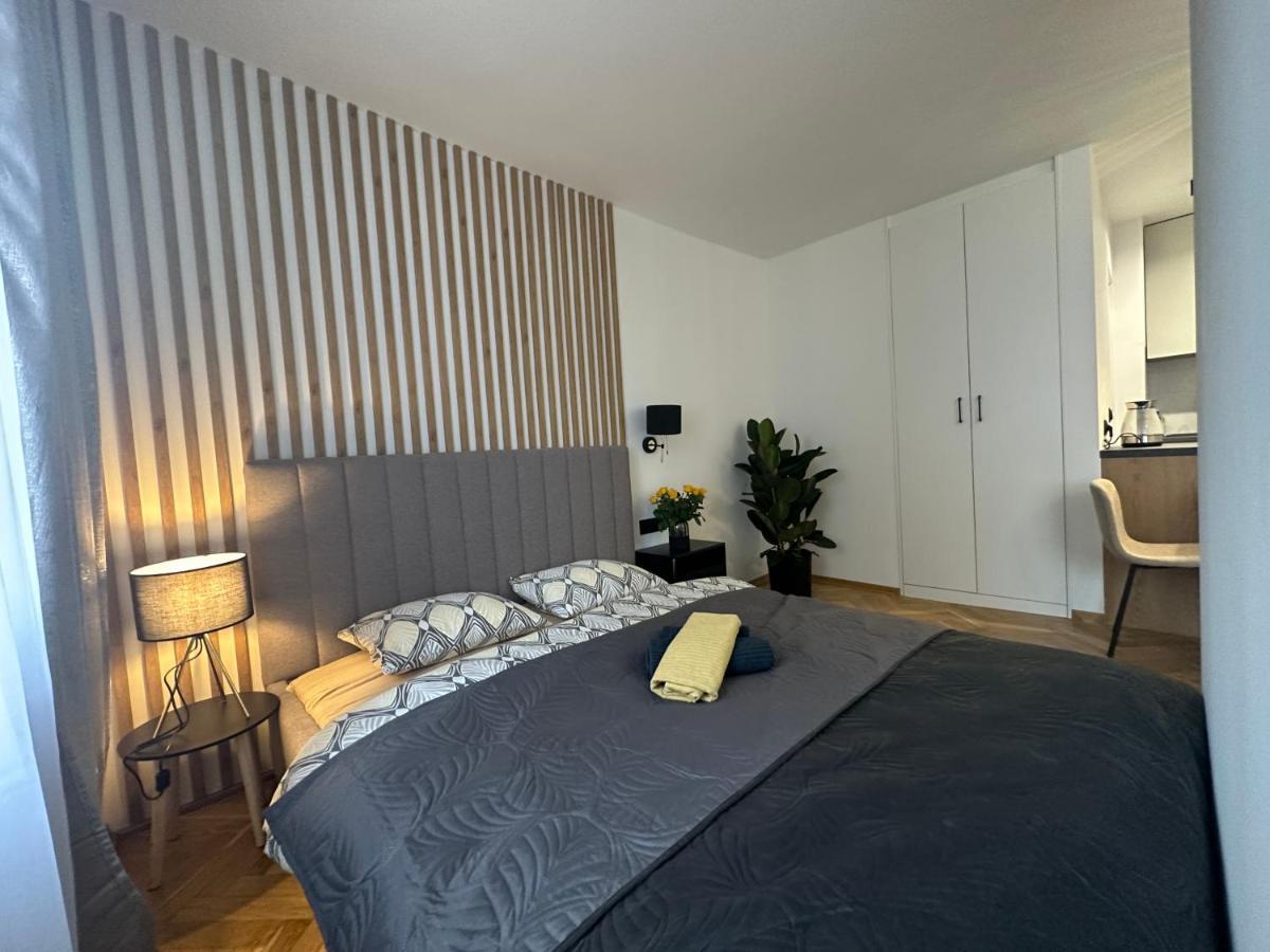 Mki Apartments - Zlota 69 Warsaw City Center Apartment Extérieur photo