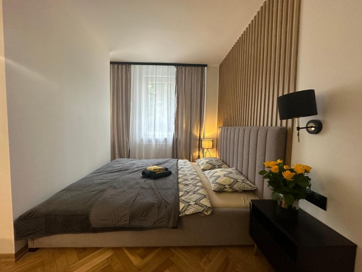 Mki Apartments - Zlota 69 Warsaw City Center Apartment Extérieur photo